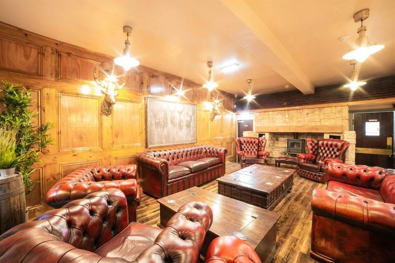 Churchill'S Hotel Wombwell Exteriér fotografie