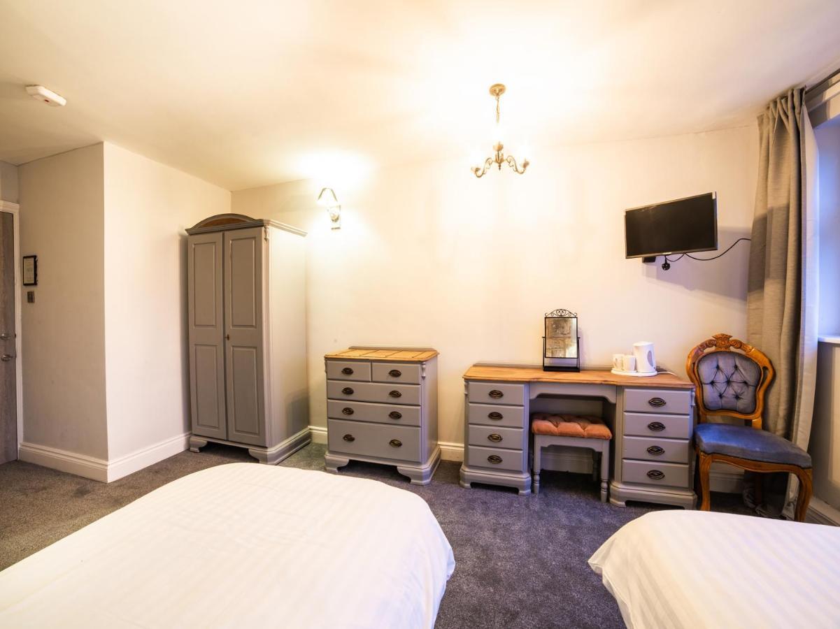 Churchill'S Hotel Wombwell Exteriér fotografie