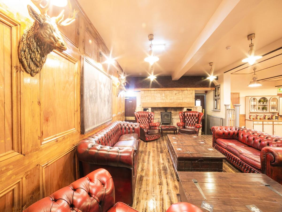 Churchill'S Hotel Wombwell Exteriér fotografie